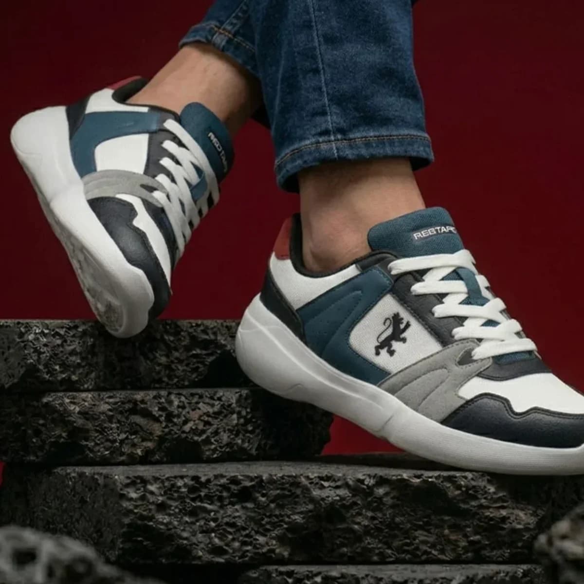 Dragon Red Light Sports Shoe — view 4